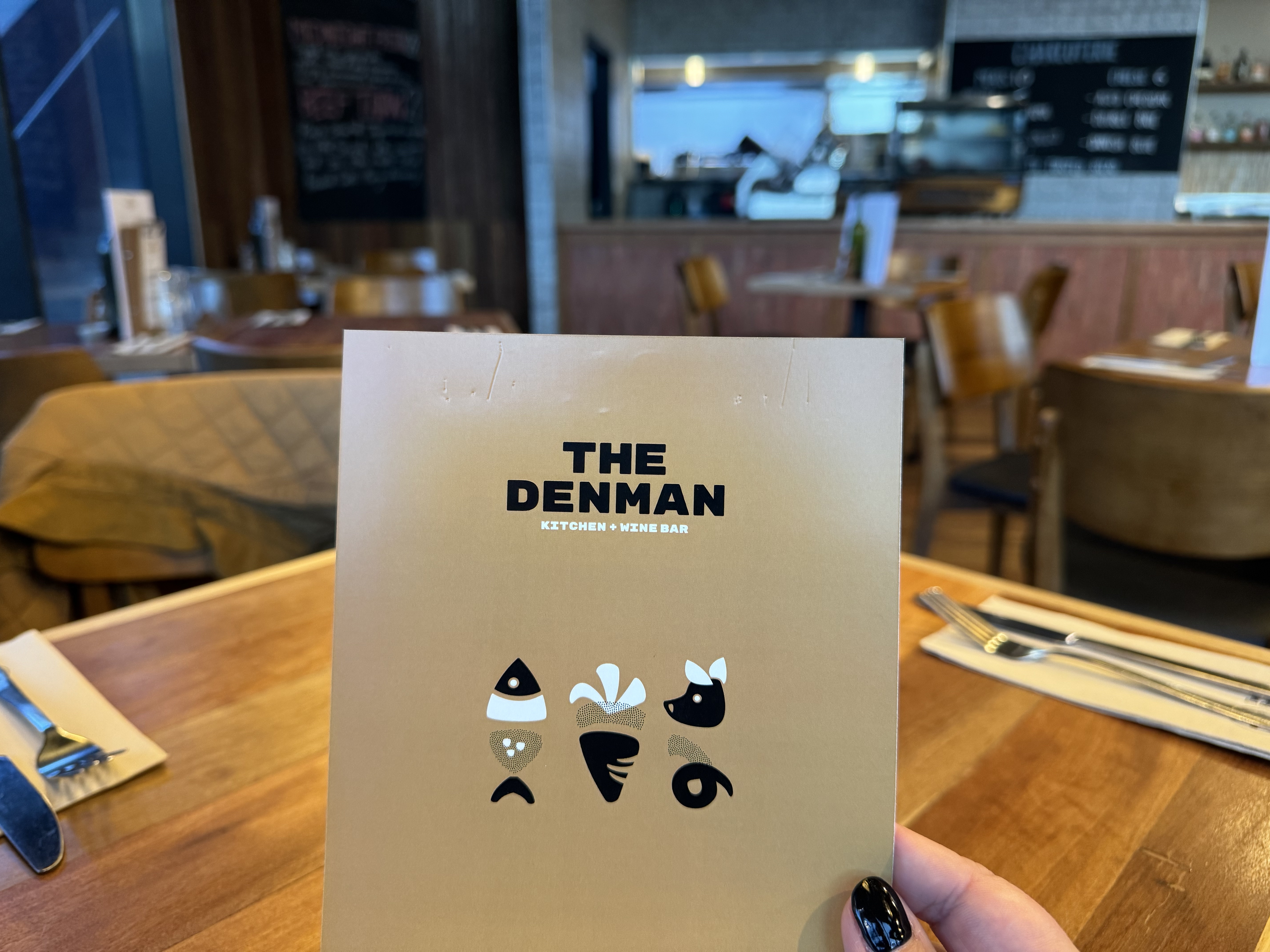 We love feel-good stories, so when we were invited to dine at Denham Kitchen + Wine Bar by the team at Two Before Ten, we were both intrigued and thrilled. Located in Canberra South side’s Denham Prospect, the restaurant has become a regular for locals and they are keen to get the word out.